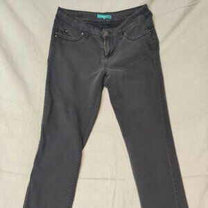 Women’s YMI WANNA BETTA BUTT Black Skinny Jeans Size 15